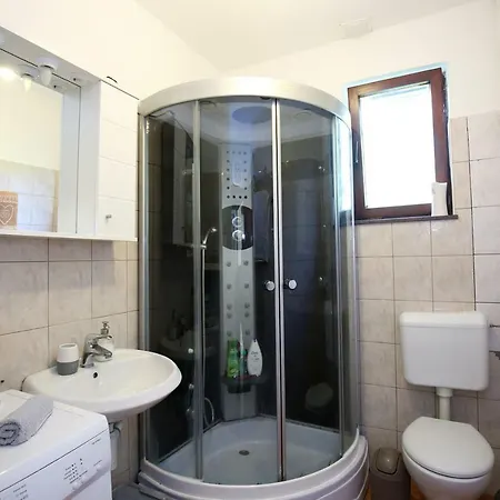Apartman Kofa *
